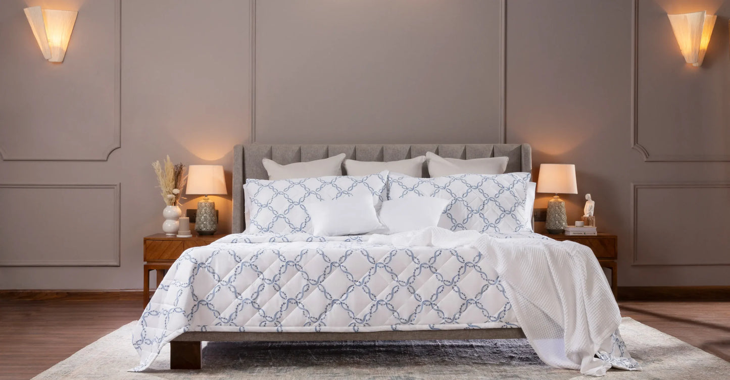 Floral Lattice Comforter Set