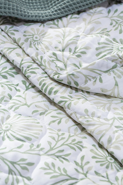 Botanical Ornament Quilt Set